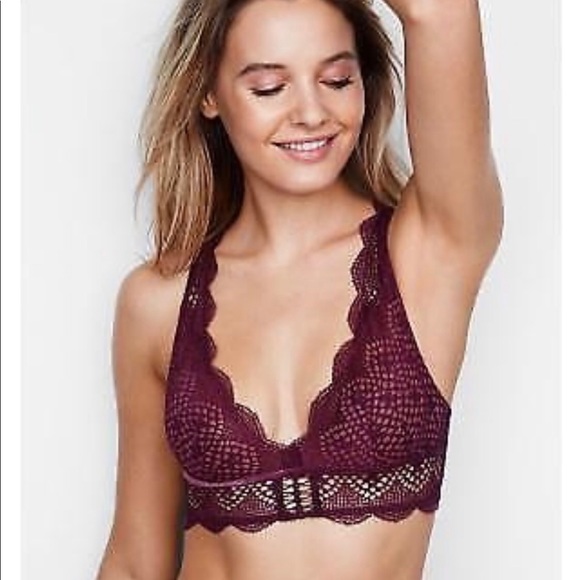 Victoria’s Secret Lace Bralette - Picture 1 of 5